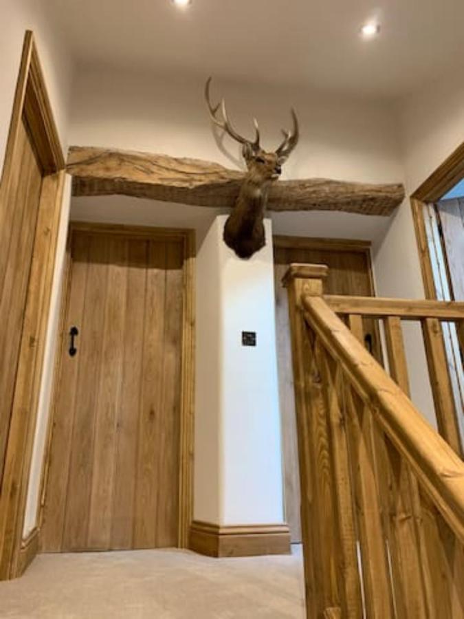 5 Star Cottage On The Green With Log Burner - Dog Friendly Austwick Экстерьер фото